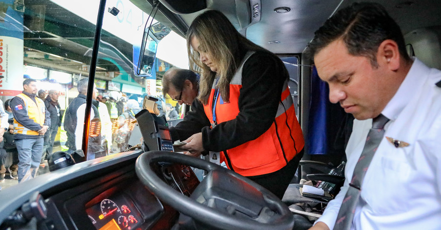 Dirección del Trabajo fiscalizará buses interurbanos en Fiestas Patrias para reforzar la seguridad en los viajes