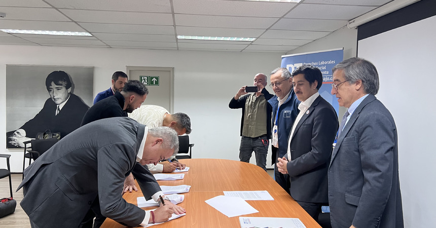 GANÓ EL FÚTBOL: ANFP Y SIFUP FIRMAN PROTOCOLO HISTÓRICO PARA APOYAR A JUGADORES PROFESIONALES CON LESIONES GRAVES