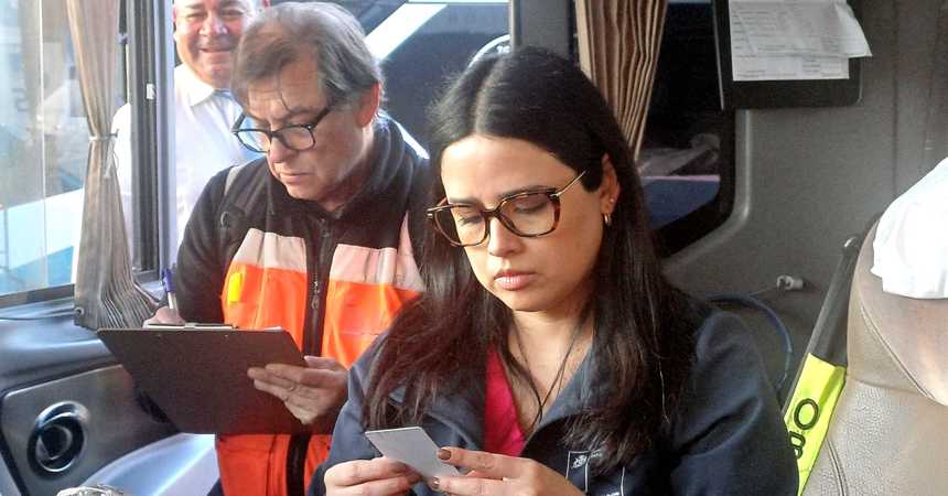 Dirección del Trabajo aplicó multas por 212 millones de pesos en fiscalización de buses interurbanos por fin de semana largo